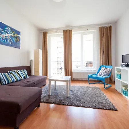Stellar Aparthotel 3*