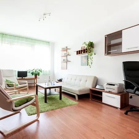 Stellar Aparthotel 3*