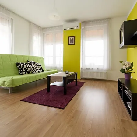 Stellar Aparthotel Budapest