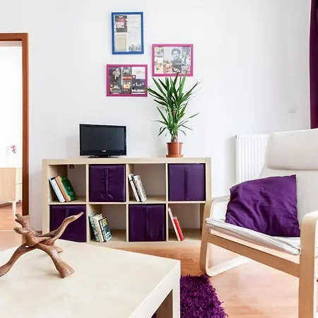 Stellar Aparthotel