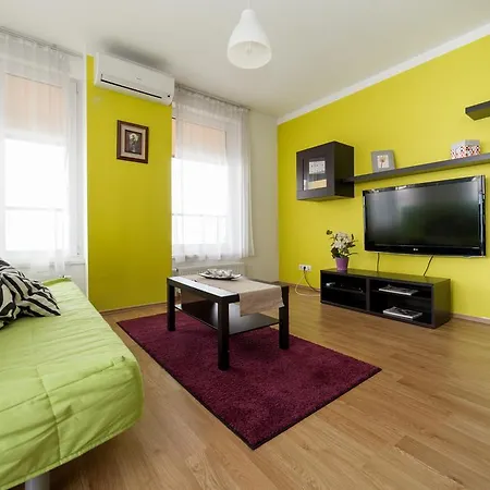 Apart Otel Stellar